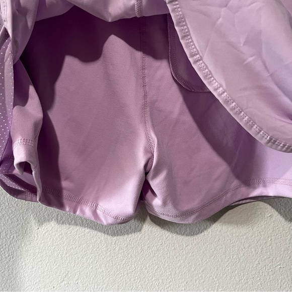 DIP-NWT Lavender Women's Athletic Skirt with Under Shorts Size L - Picture 3 of 7